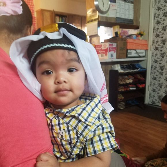 Meet your Posher, Soe - Picture 1 of 1